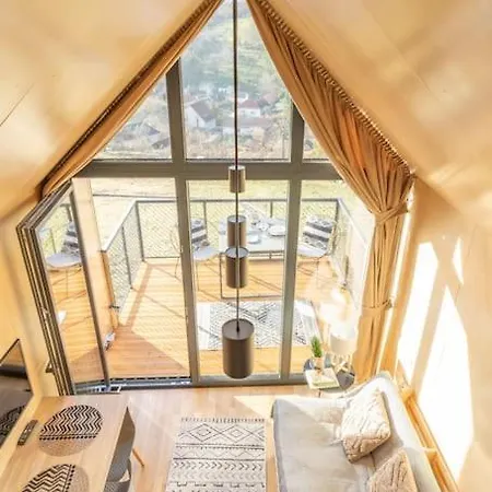 Premium Sustainable Mecsek Reindeer Hosszuheteny